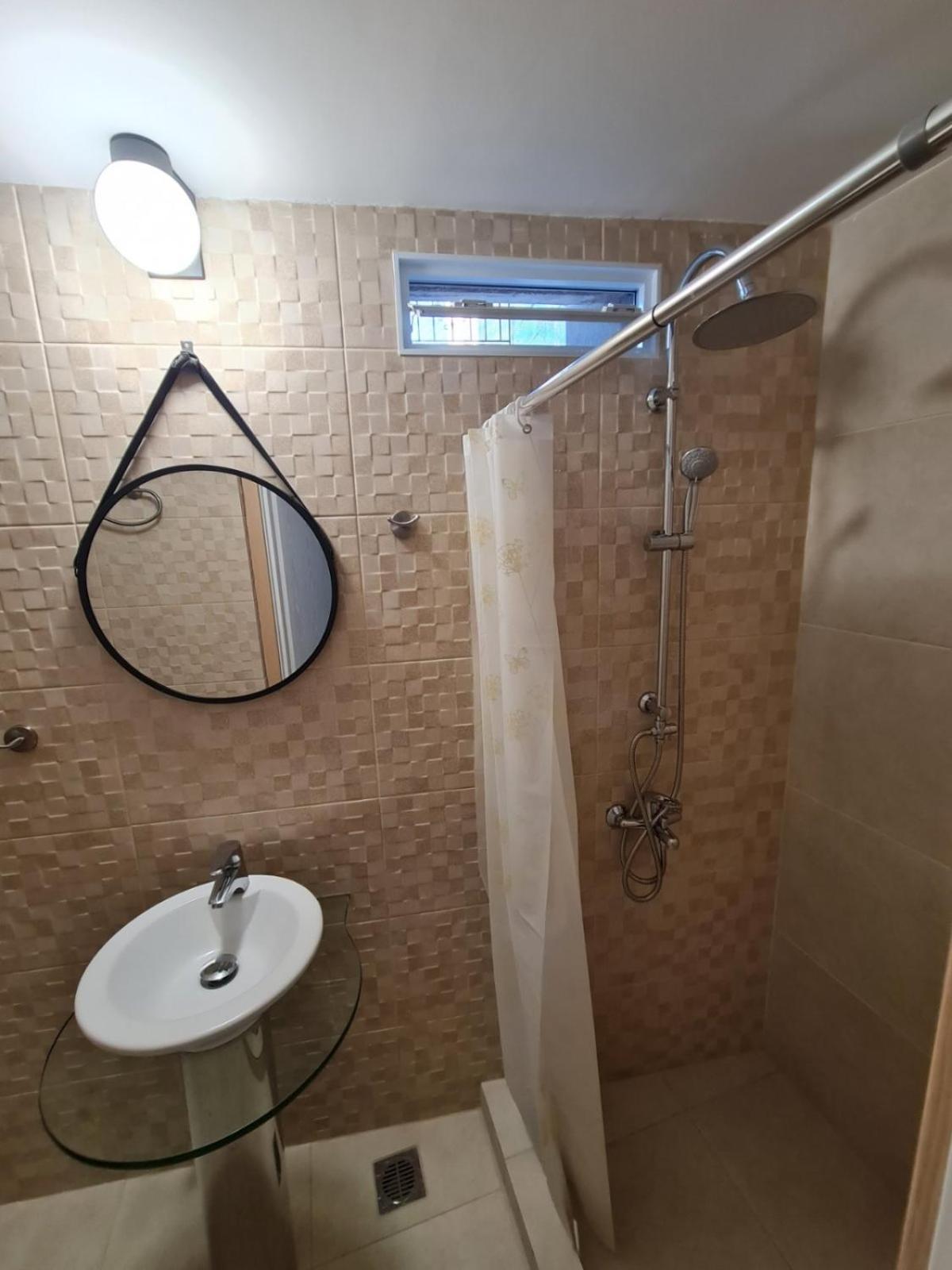 Ειδικη Προσφορα Appartement Patras Buitenkant foto