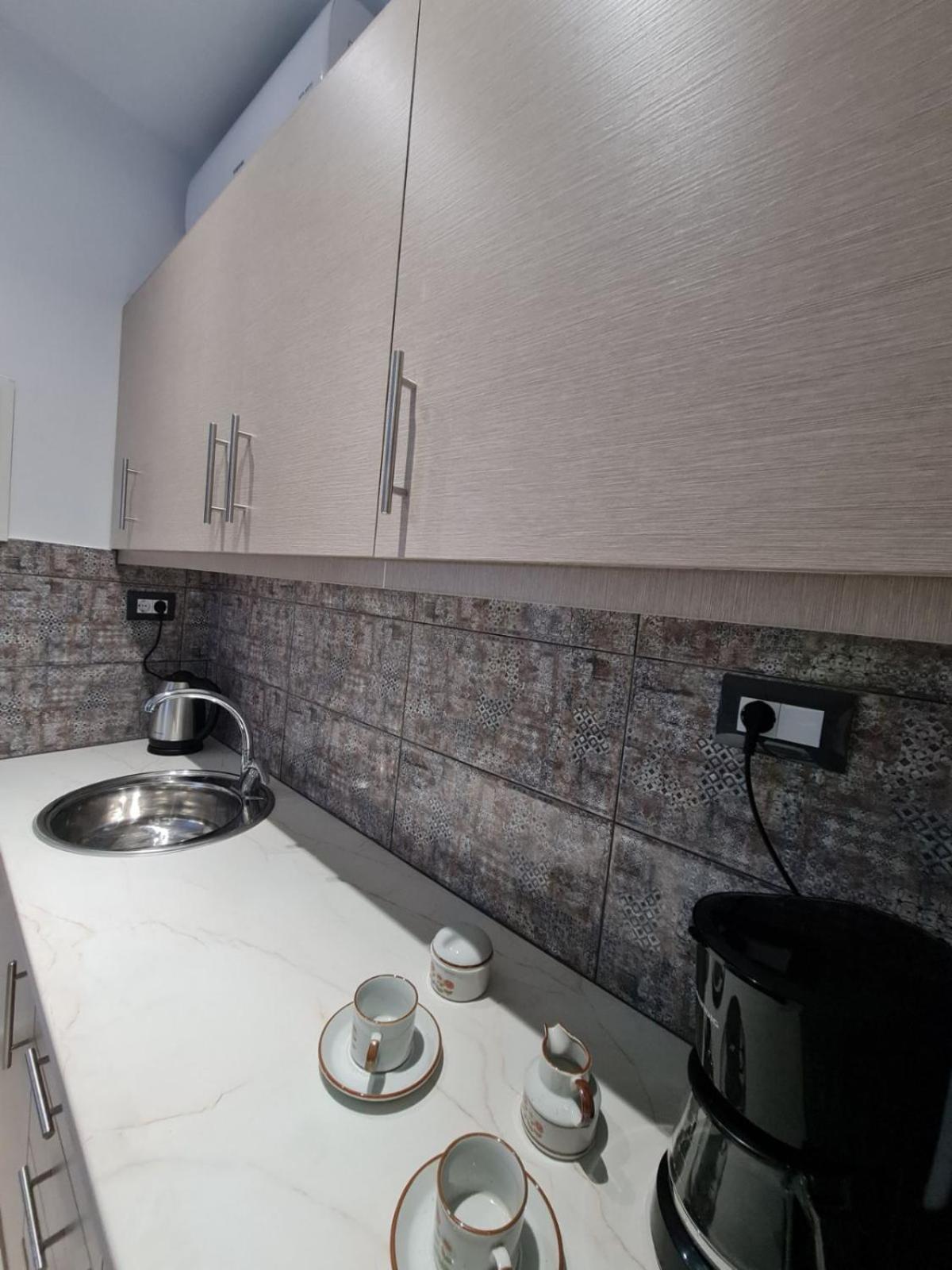Ειδικη Προσφορα Appartement Patras Buitenkant foto